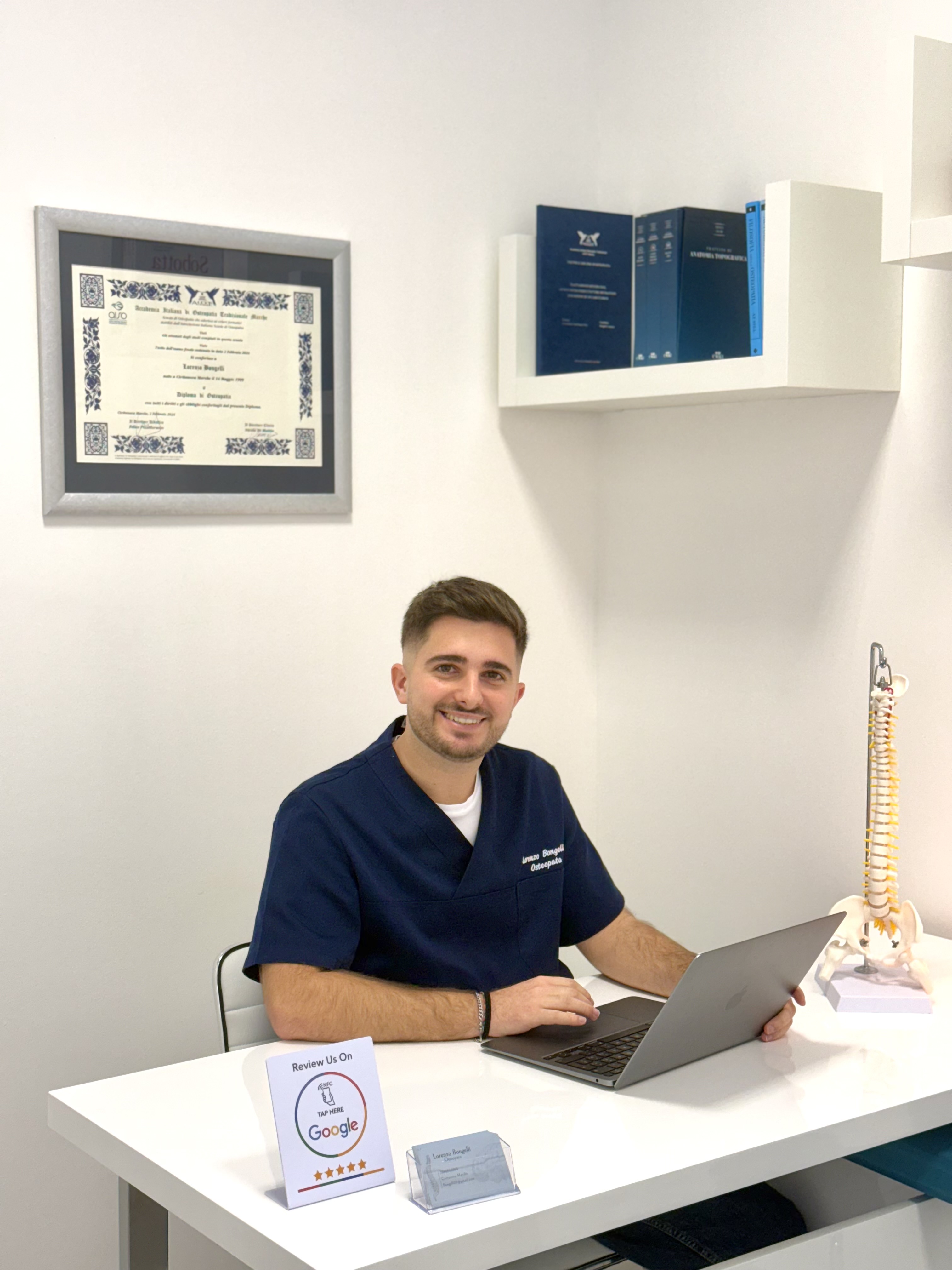 Foto dell'osteopata Lorenzo bongelli